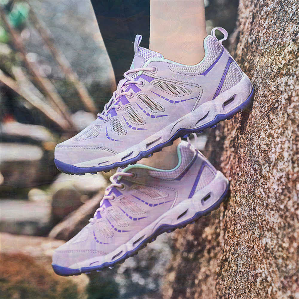 Sumer Round Tip Silver Sneaker - огляд і ціна Badminton China