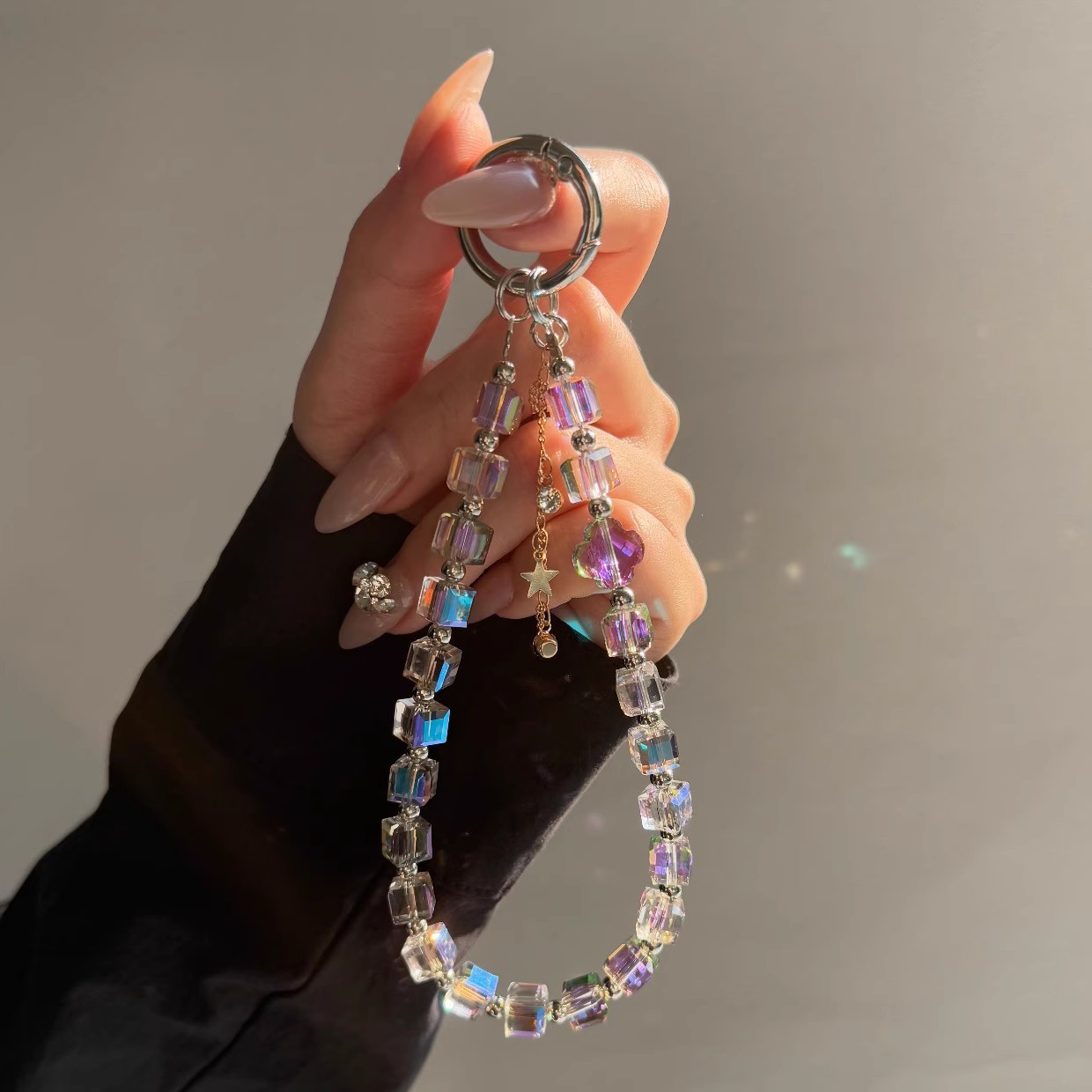 Luxury Crystal Bead Phone Lany - огляд і ціна String Tension Clip